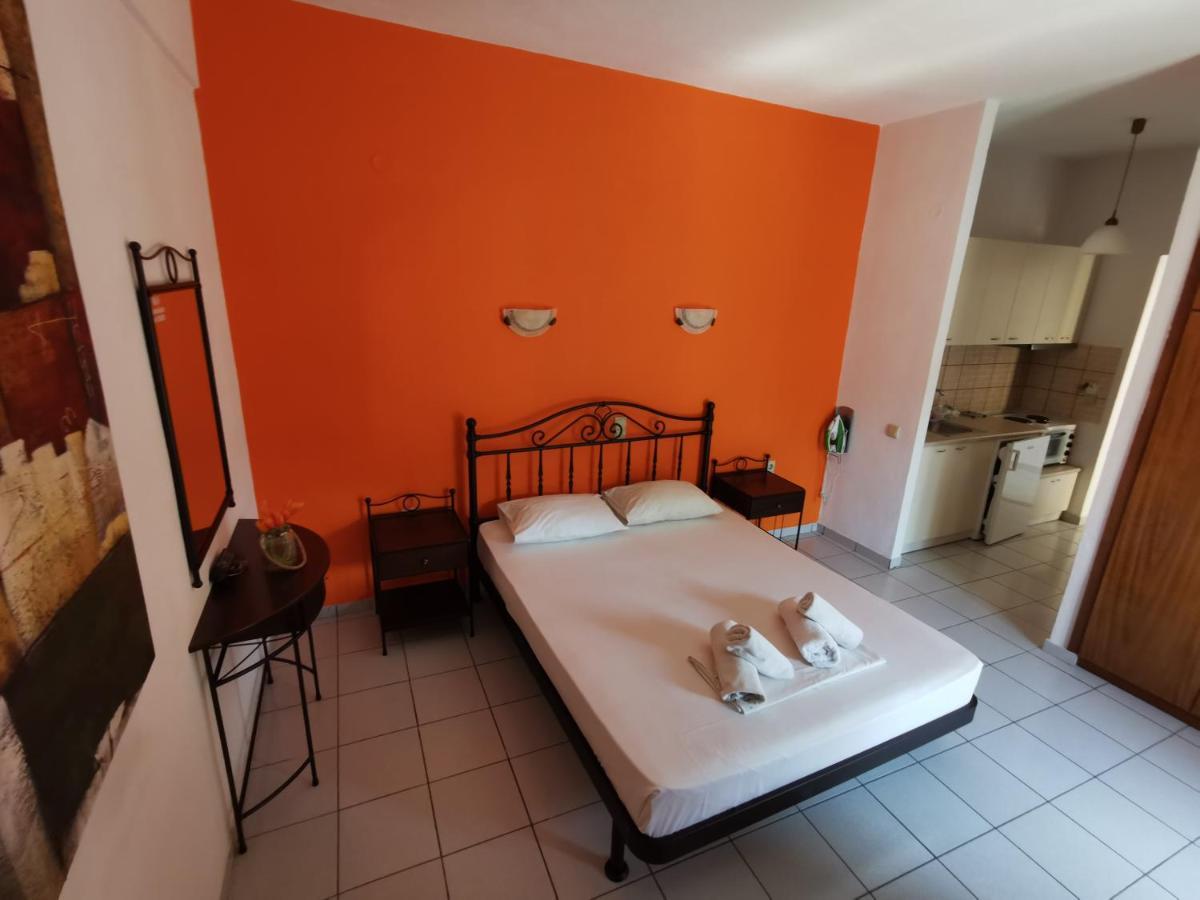 Marinos Aparts Aparthotel Sívota Esterno foto