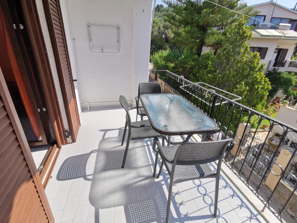 Marinos Aparts Aparthotel Sívota Esterno foto