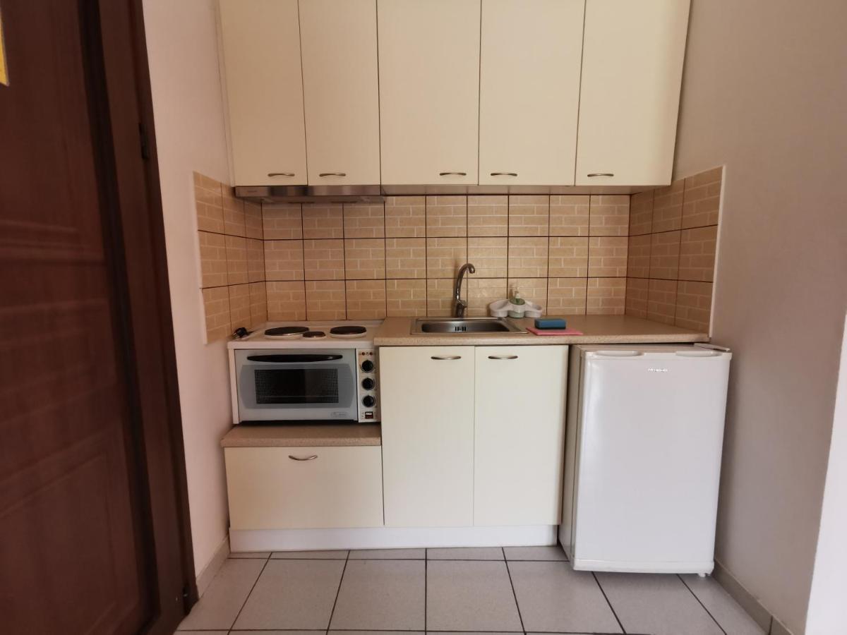 Marinos Aparts Aparthotel Sívota Esterno foto