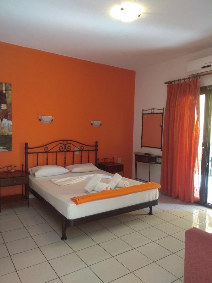 Marinos Aparts Aparthotel Sívota Esterno foto