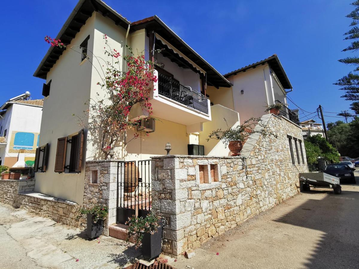 Marinos Aparts Aparthotel Sívota Esterno foto