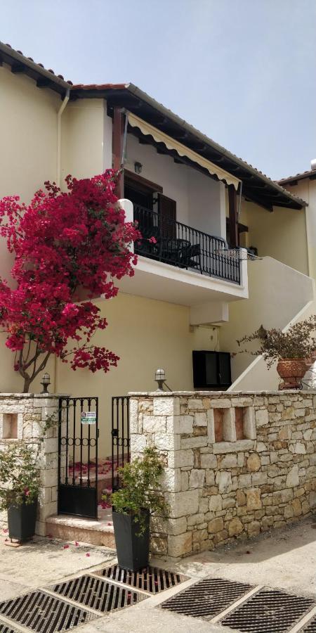 Marinos Aparts Aparthotel Sívota Esterno foto