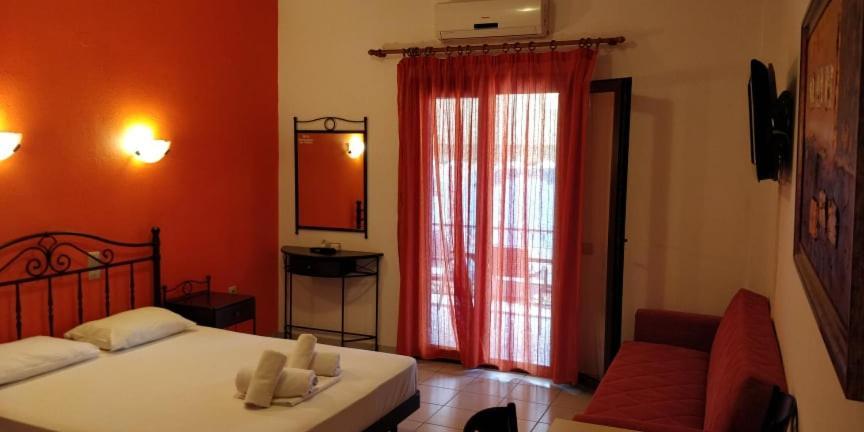 Marinos Aparts Aparthotel Sívota Esterno foto