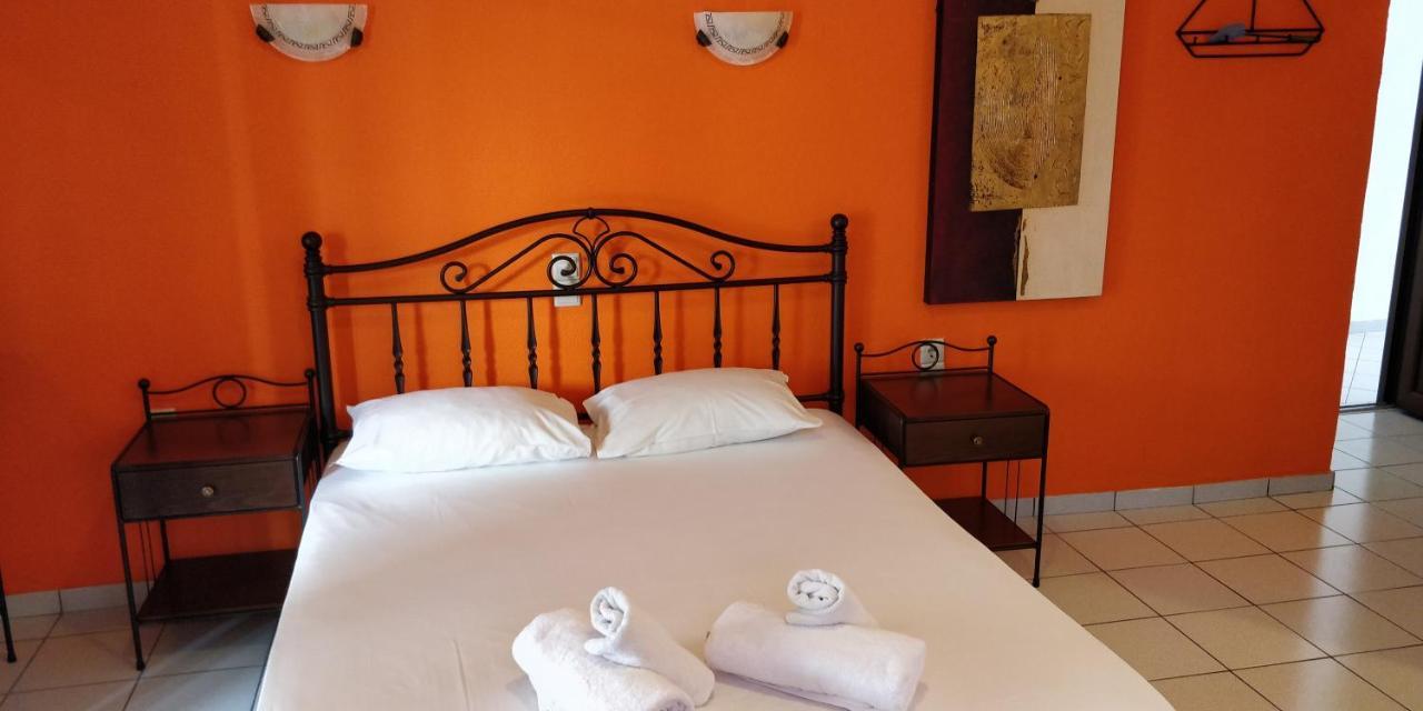 Marinos Aparts Aparthotel Sívota Esterno foto
